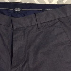 Gap Tailored Khakis - 32/32